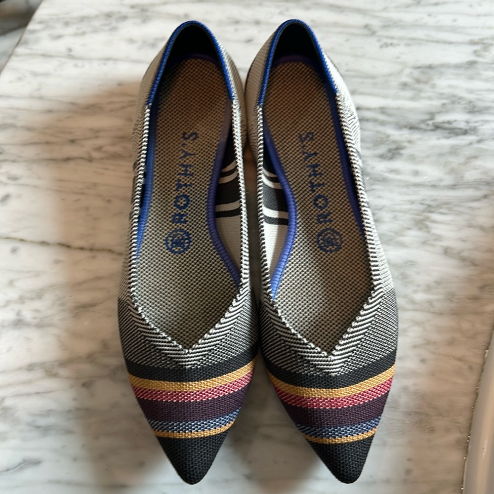 Rothy’s Point Inverse Stripe sz 8